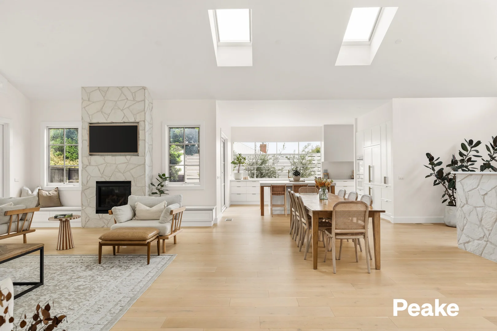 Additional image 12 of 2/34 Peel Street, Berwick VIC 3806