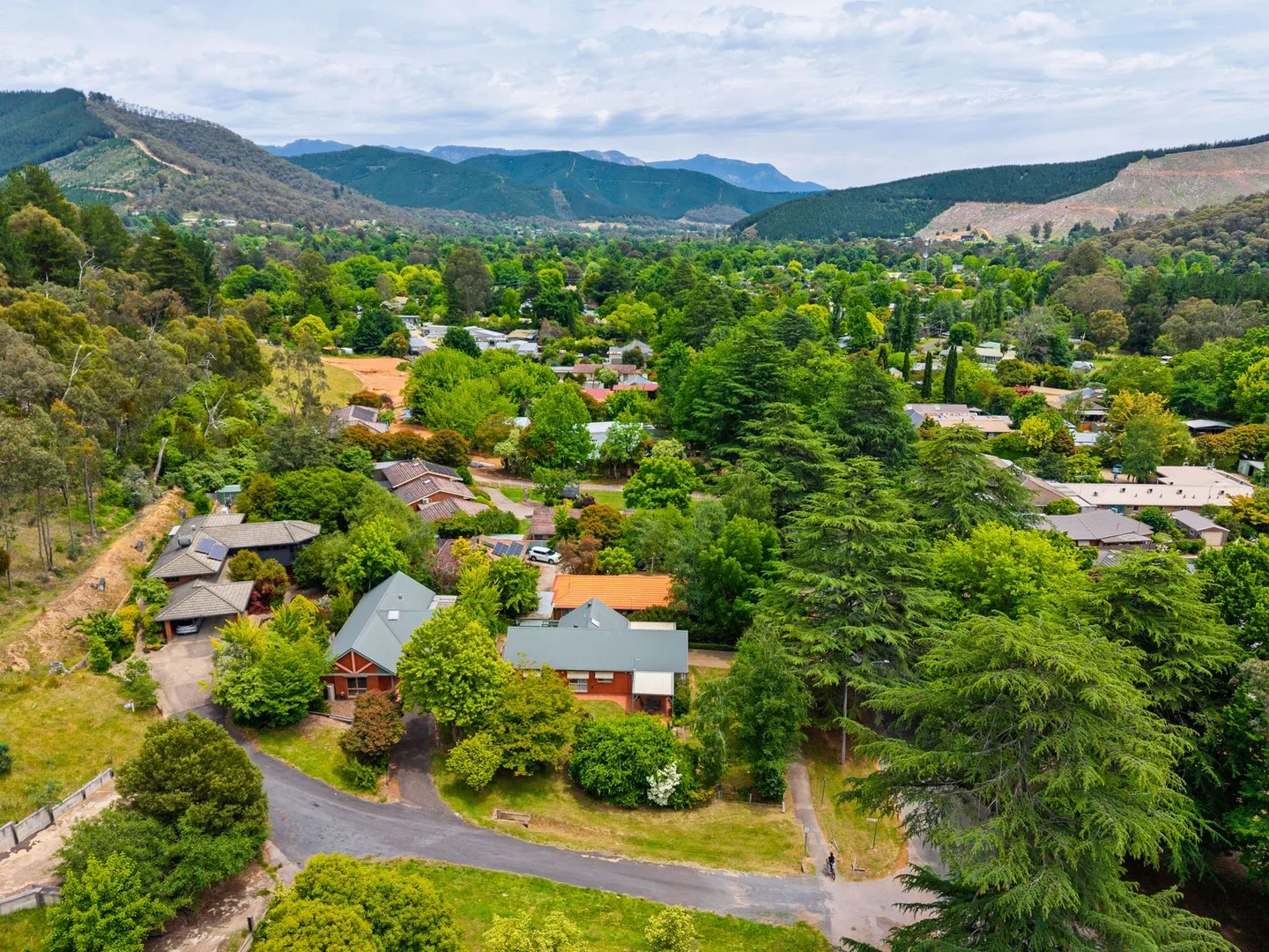 Additional image 19 of 98 Delany Avenue, Bright VIC 3741