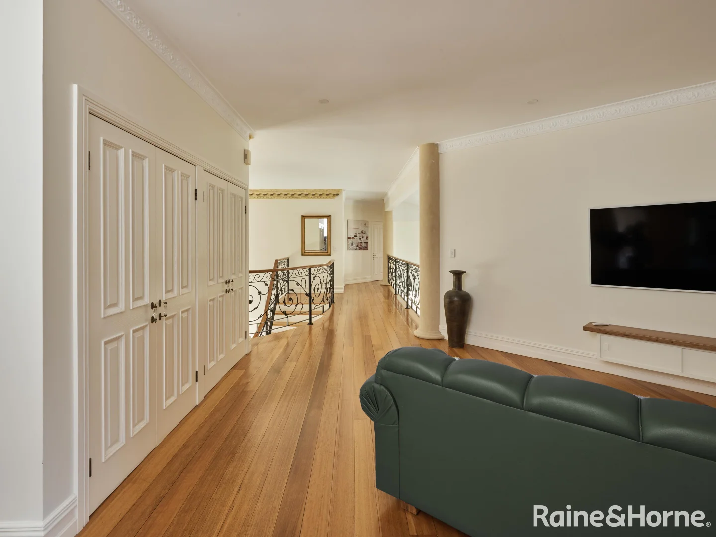 Additional image 24 of F279A Princes Highway 'Chateau Morrow', Burrill Lake NSW 2539