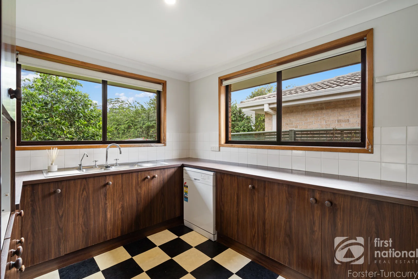 Additional image 9 of 8 Annette Place, Tuncurry NSW 2428