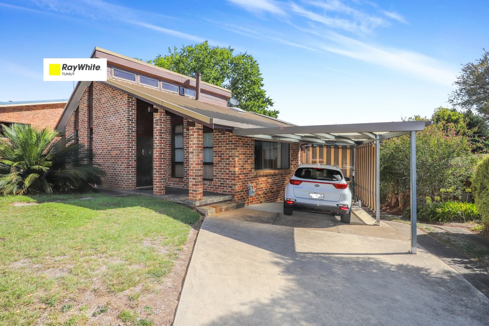 11 Cedar Crescent, Tumut NSW 2720