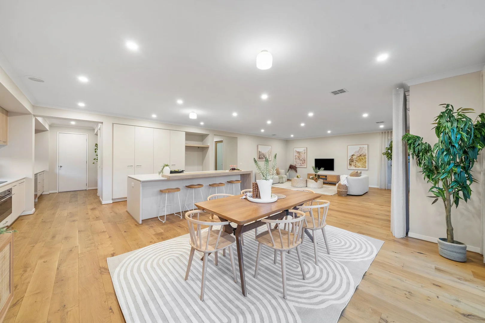 Additional image 8 of 38 Portobello Boulevard, Clyde North VIC 3978