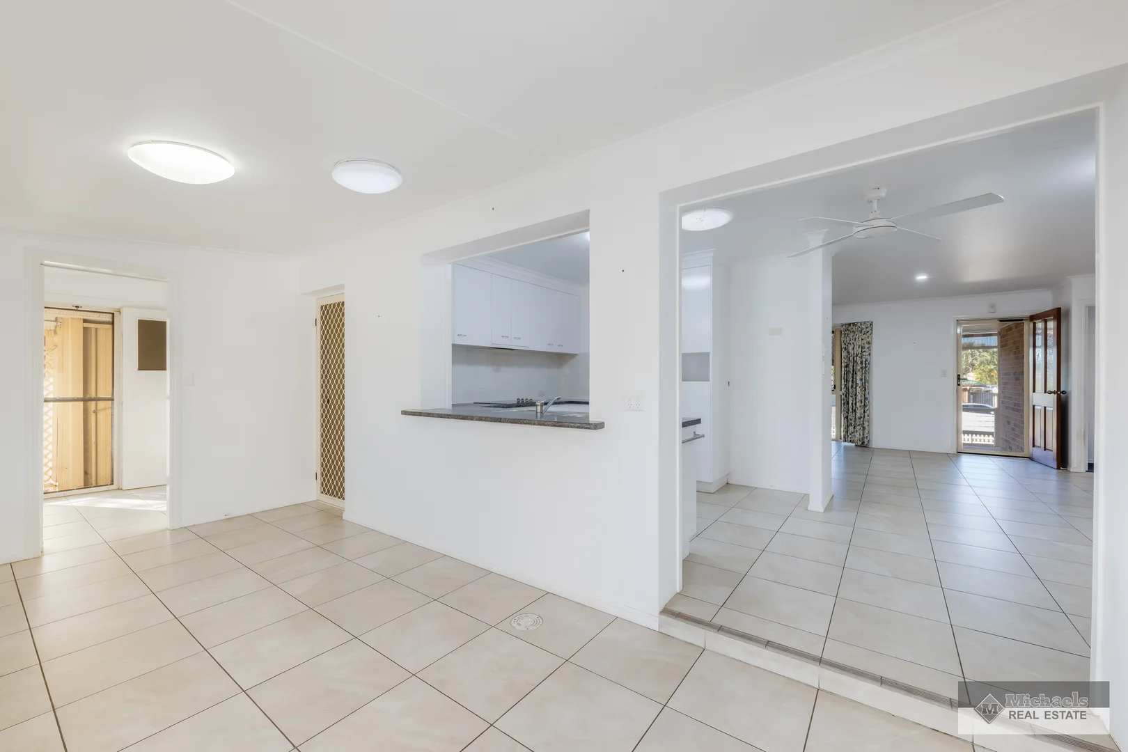 Additional image 19 of 2 Banks Street, Avoca QLD 4670