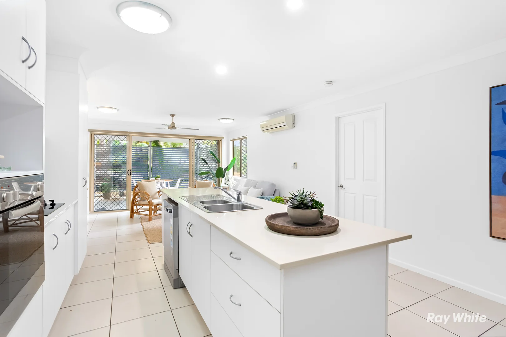 Additional image 9 of 16/7 Short Street, Taranganba QLD 4703