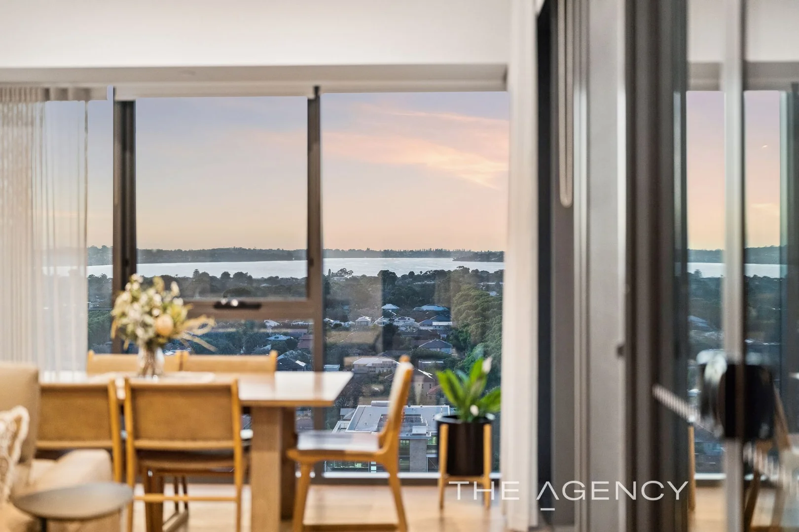 Additional image 11 of 2006/3 Kintail Road, Applecross WA 6153