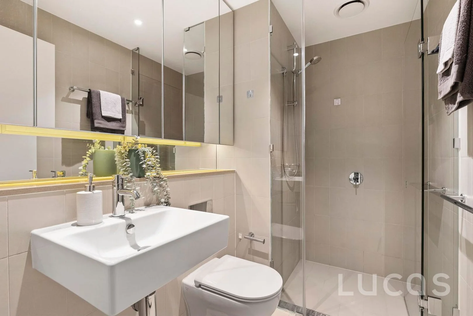 Additional image 10 of 2806N/889 Collins Street, Docklands VIC 3008