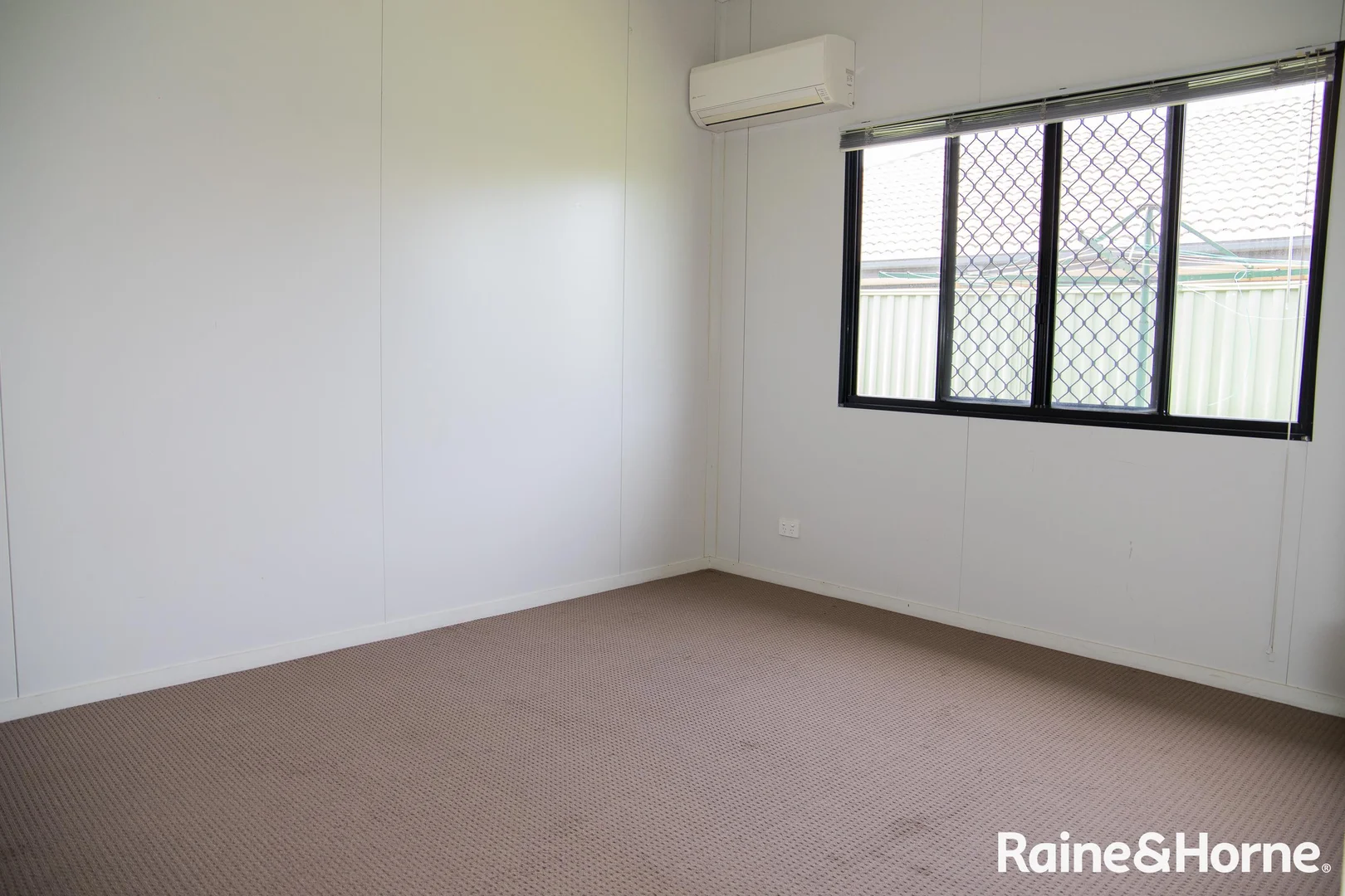 Additional image 11 of 11 Hannay Street, Moranbah QLD 4744