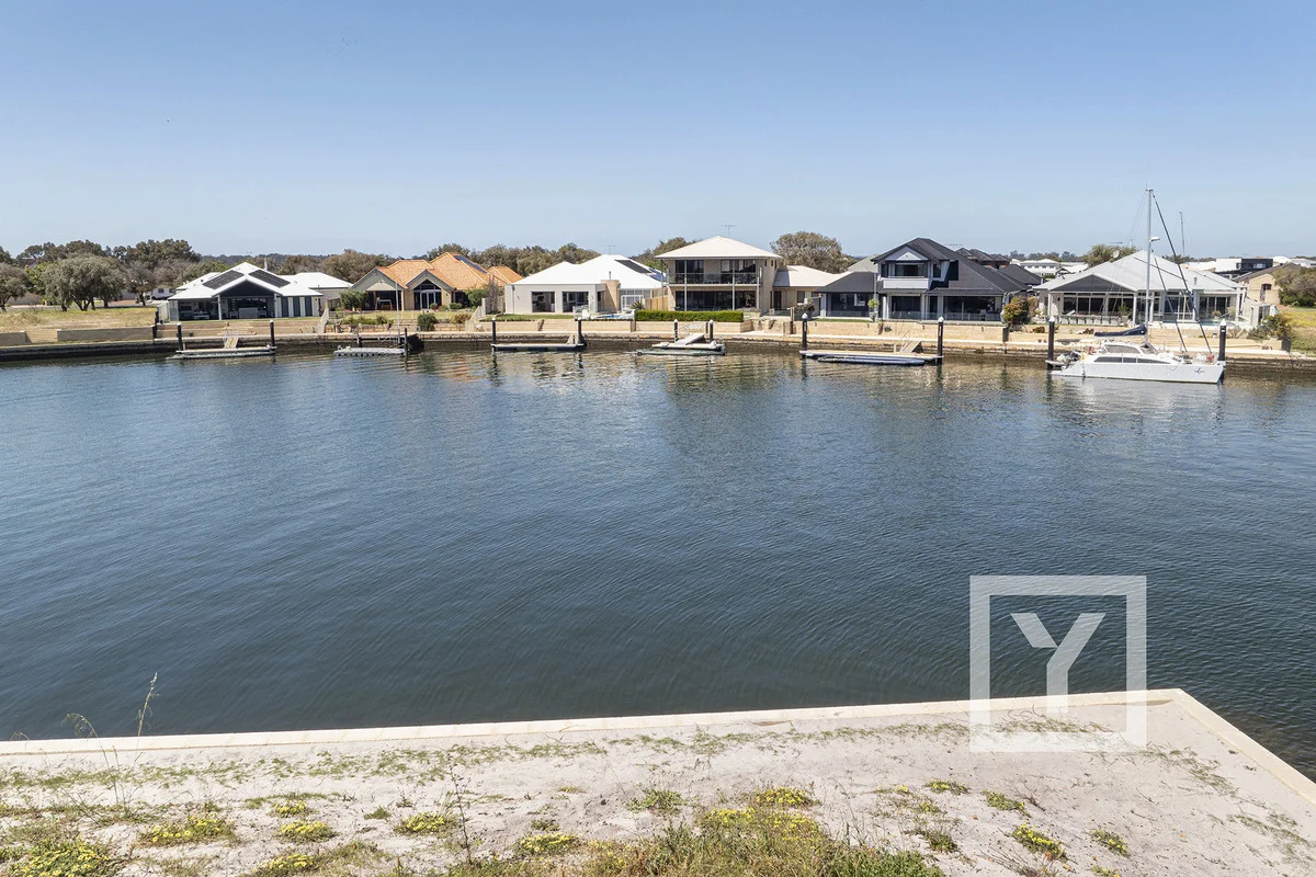 Additional image 11 of 213/30 Port Lane, Geographe WA 6280