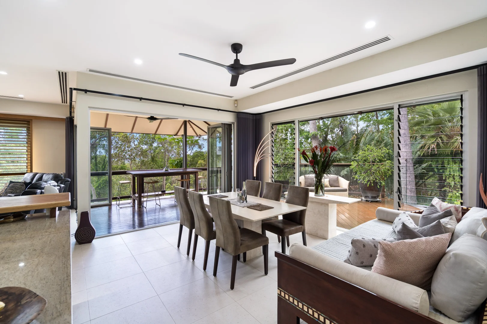 Additional image 7 of 13-15 Waterview Close, Kewarra Beach QLD 4879