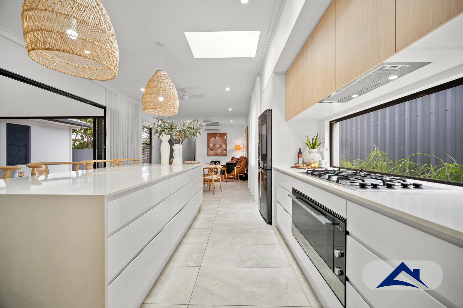 Additional image 8 of 4 Angel Close, Kanimbla QLD 4870