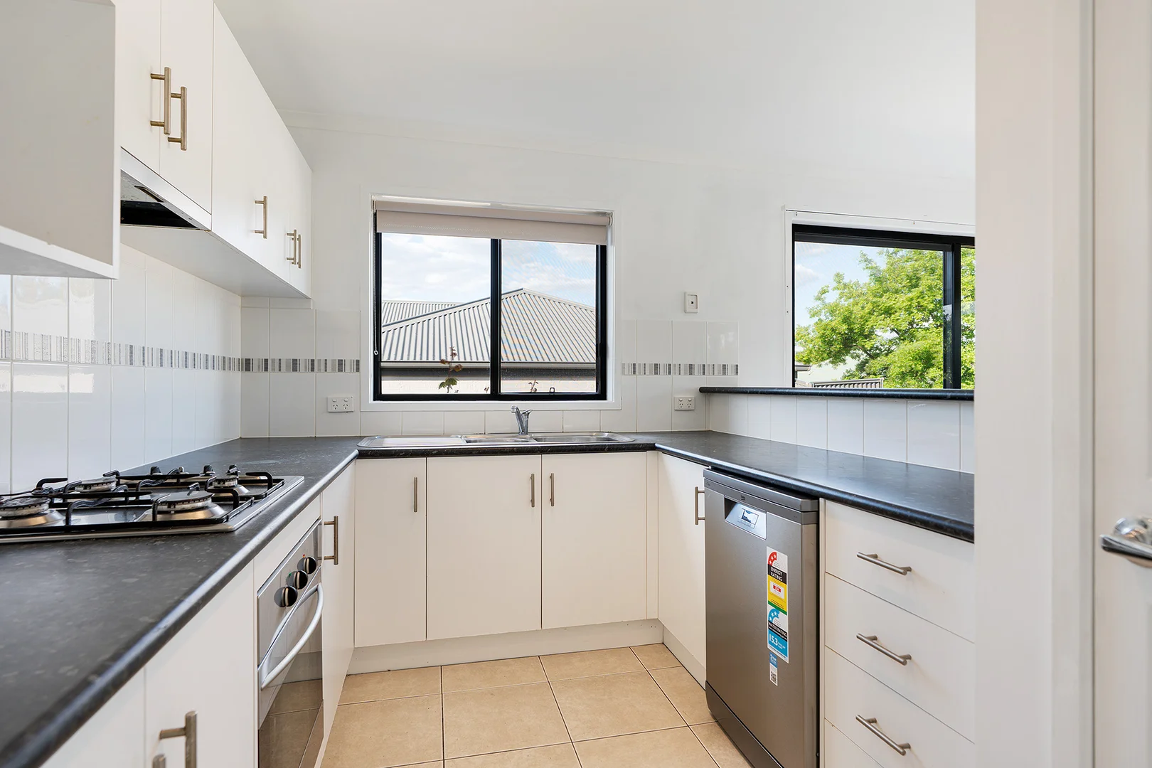 Additional image 3 of 3/77 Elizabeth Street, Castlemaine VIC 3450