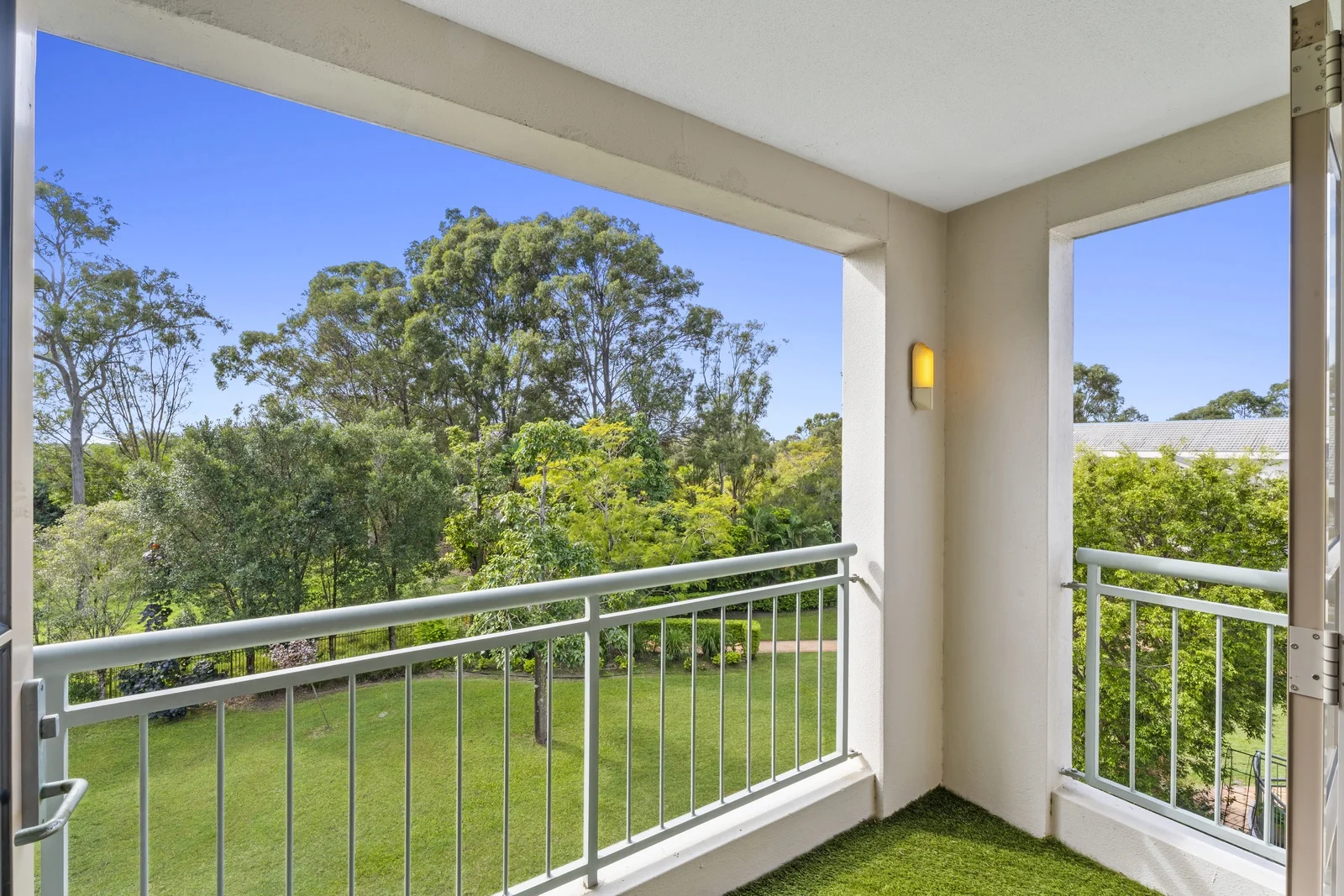 Additional image 10 of 13/76-80 Chichester Drive, Arundel QLD 4214