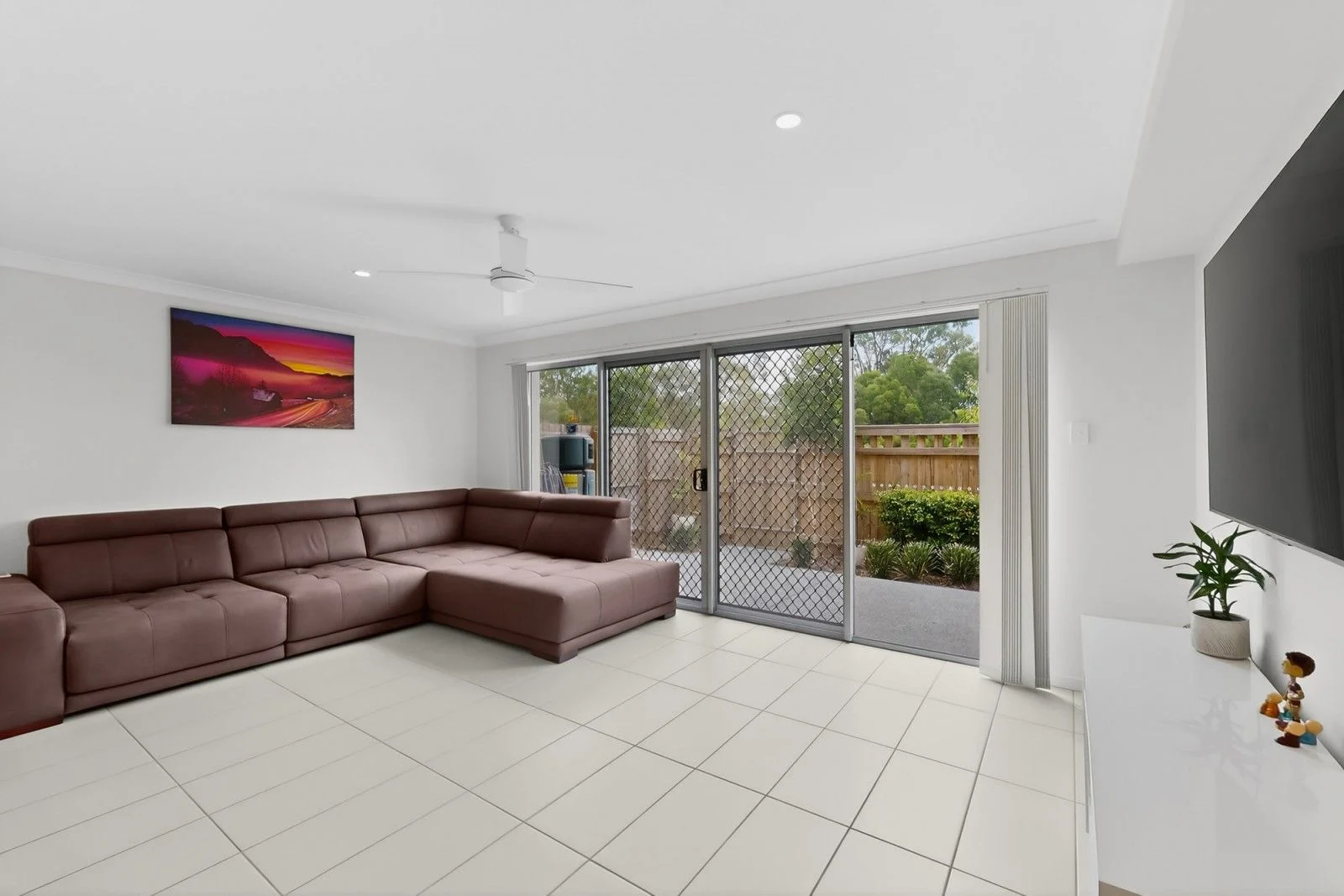 Additional image 3 of ID:21167985/63 Watercress Boulevard, Redbank Plains QLD 4301