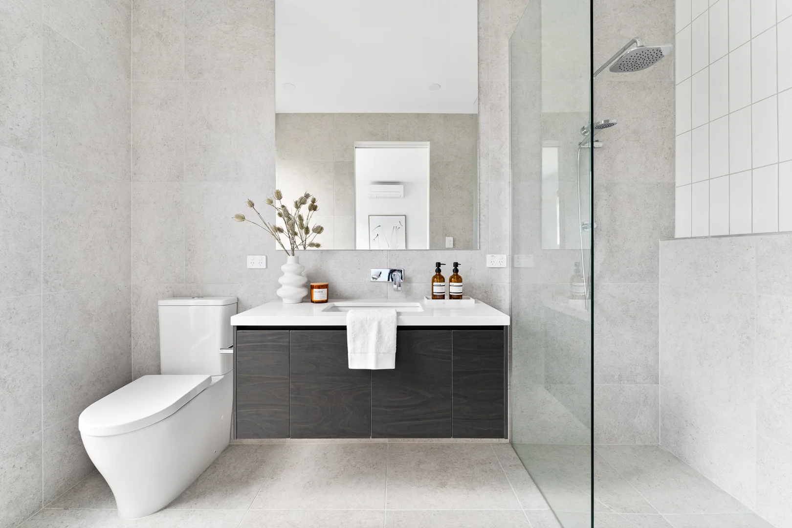 Additional image 12 of 65a Simmons Drive, Seaholme VIC 3018