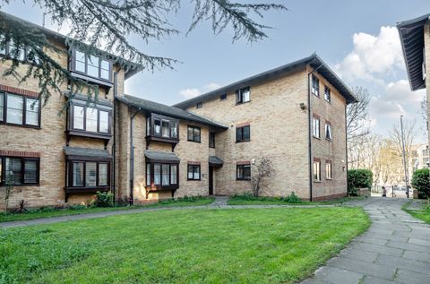 Forest Road, London E17