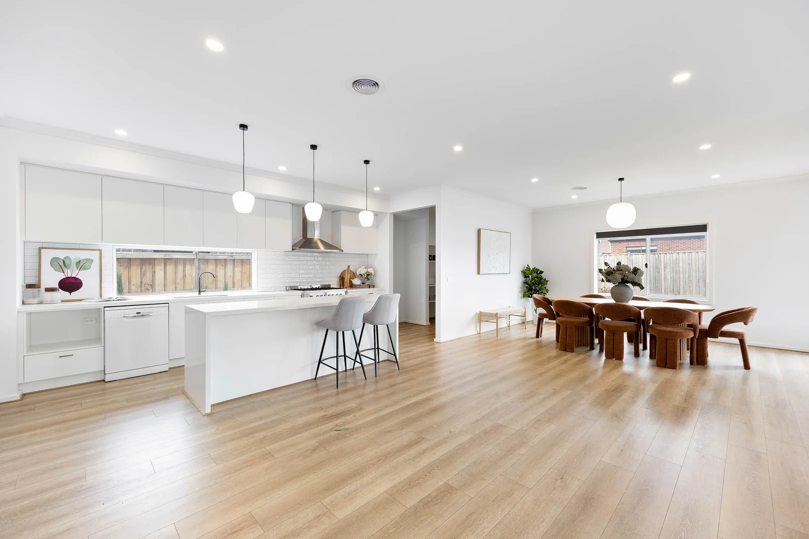 Additional image 4 of 18 Noah Street, Gisborne VIC 3437