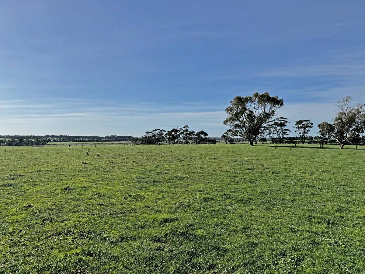 Additional image 8 of 1 Bass Highway, Inverloch VIC 3996