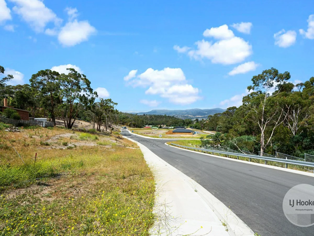 Additional image 5 of - Matteo Circle, Claremont TAS 7011