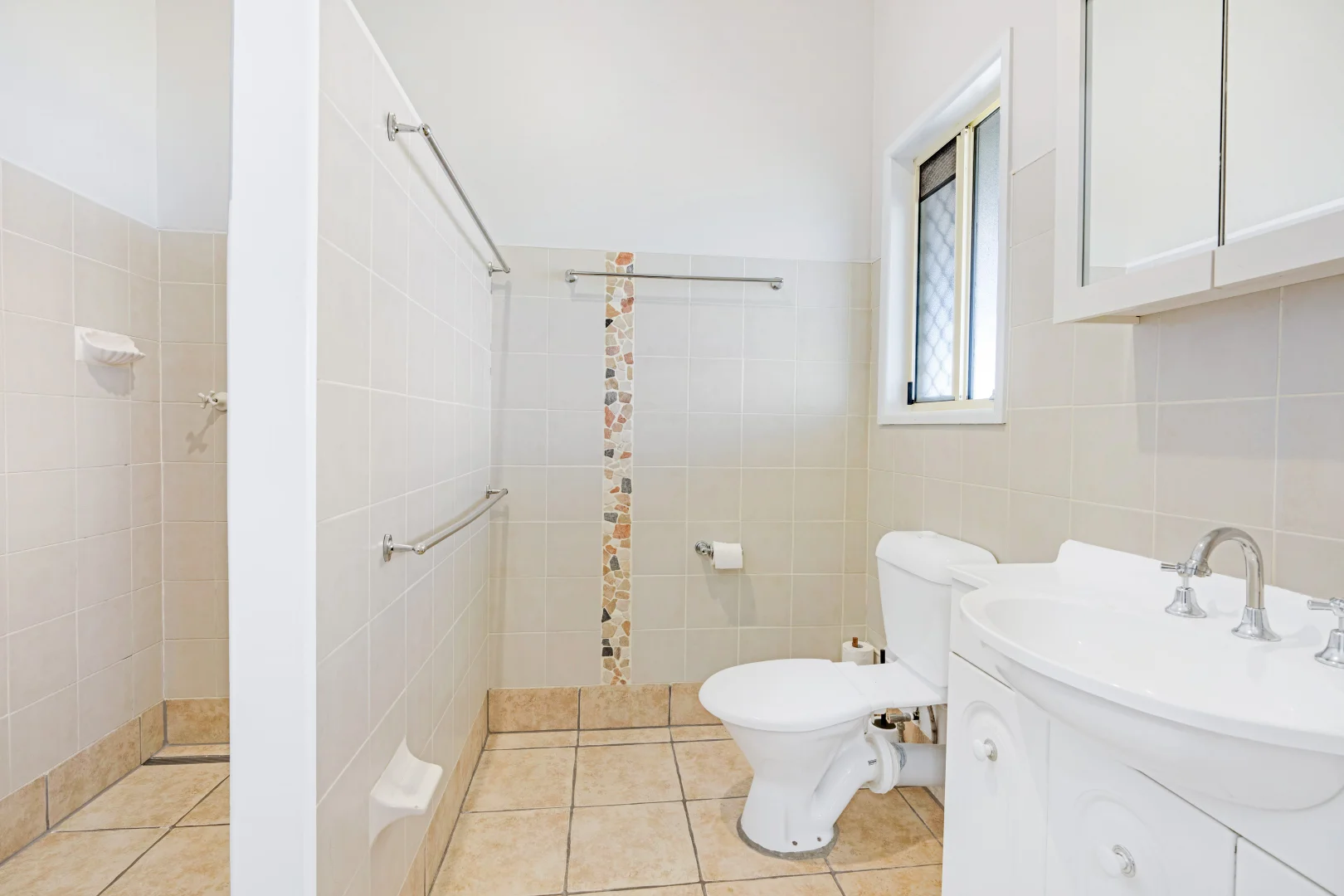 Additional image 15 of 92 Cavanagh Road, Greens Creek QLD 4570