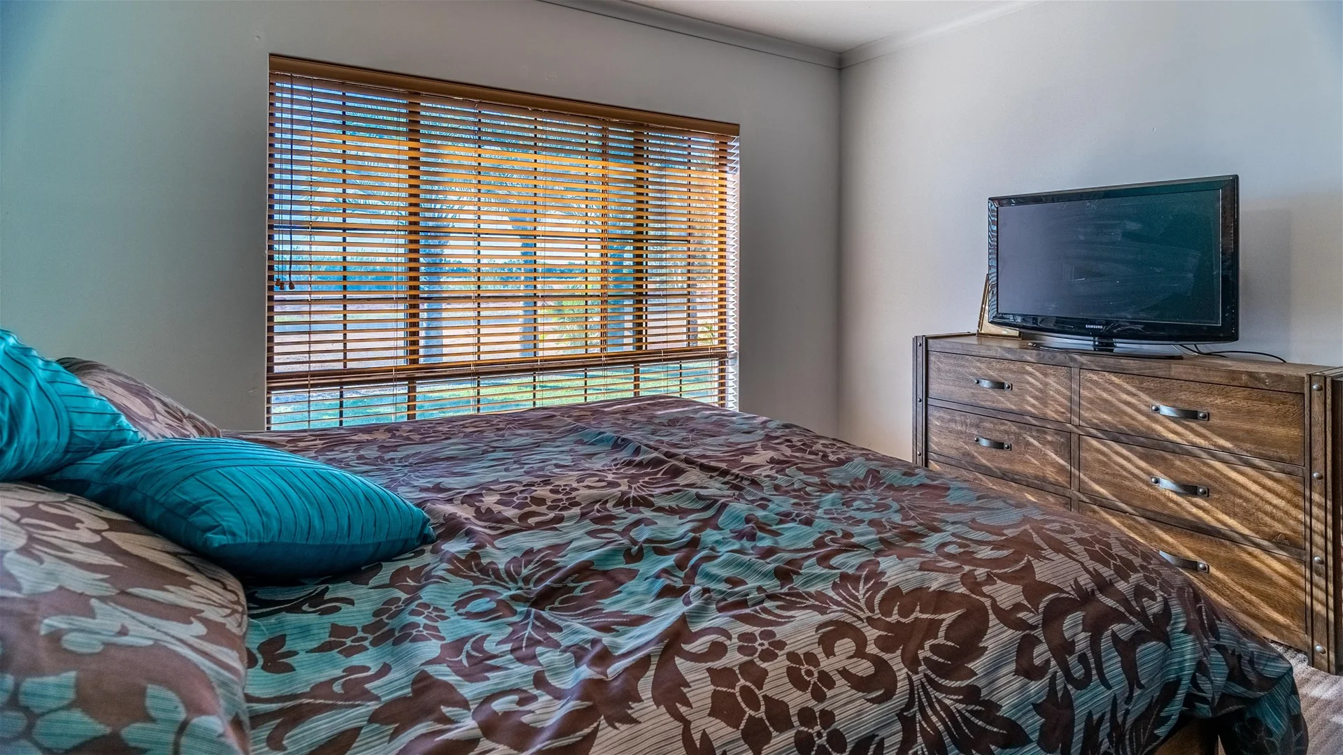 Additional image 2 of 124 South River Road, South Plantations WA 6701