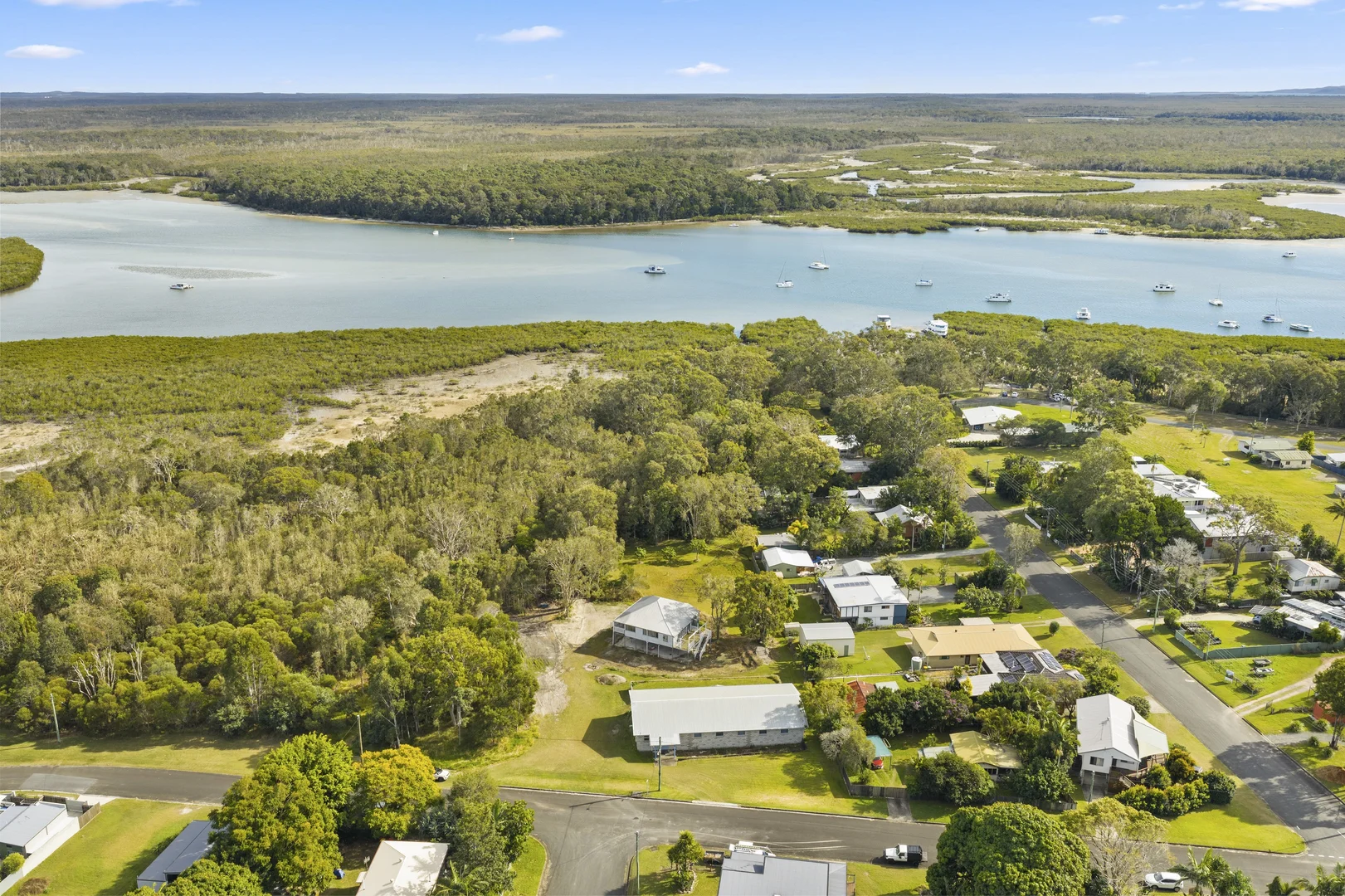 Additional image 10 of 88 Emperor Street, Tin Can Bay QLD 4580