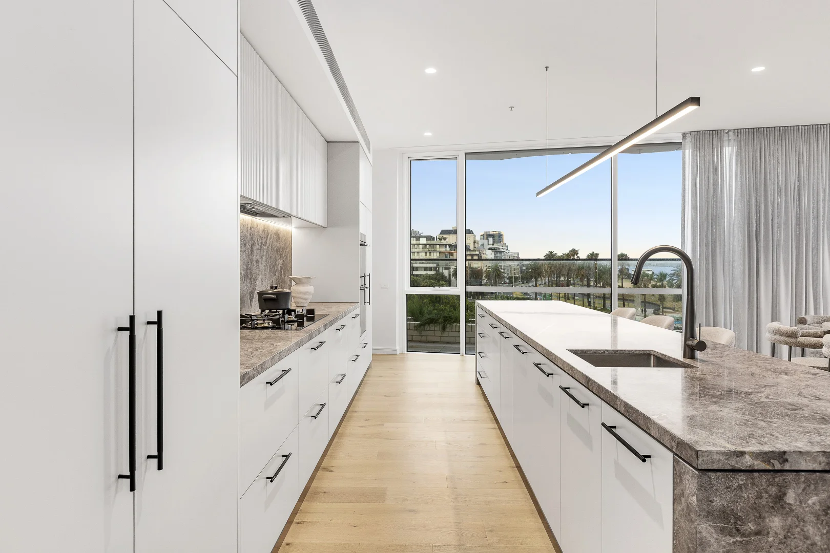 Additional image 4 of 302/103 Beach Street, Port Melbourne VIC 3207