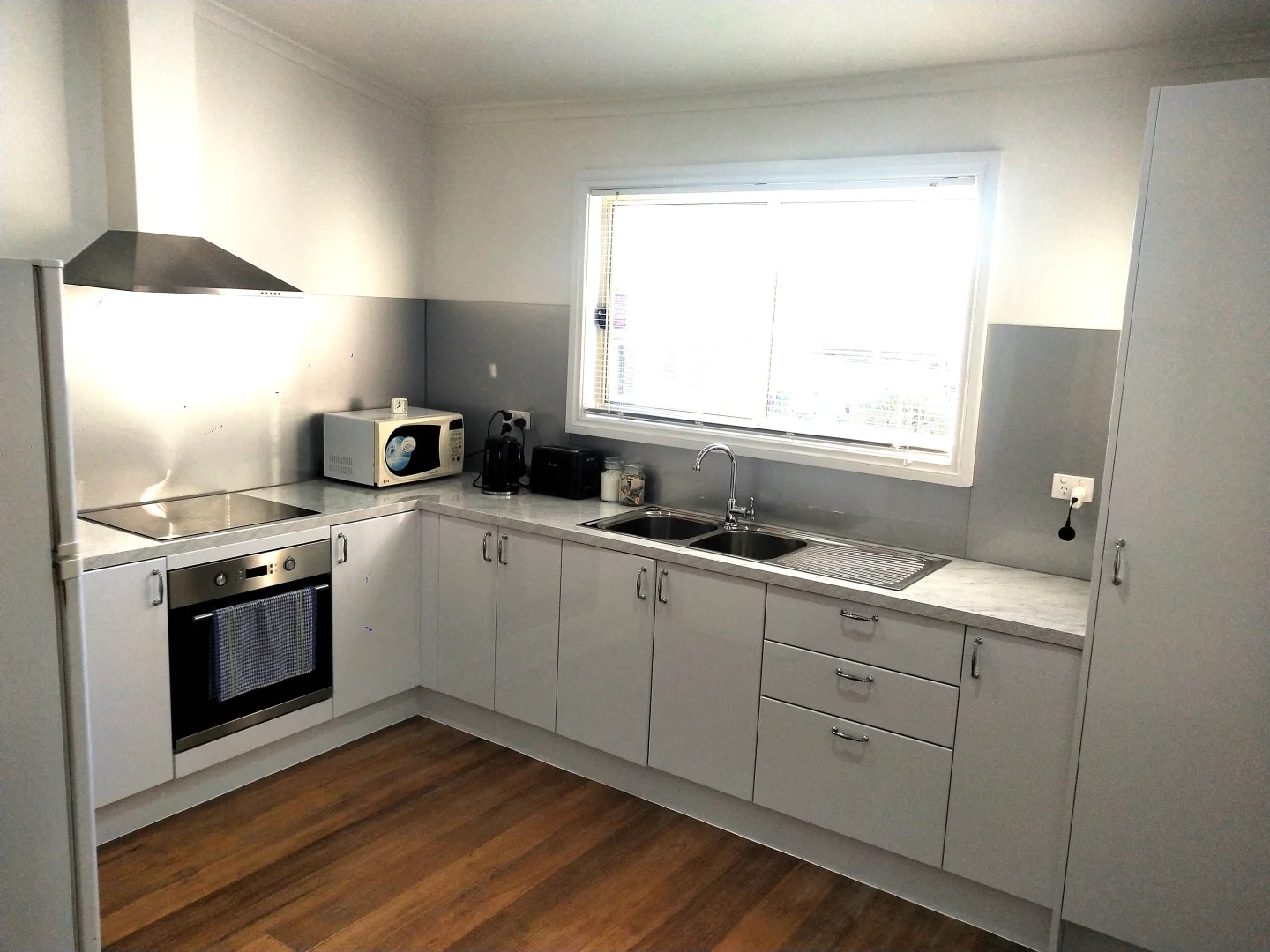 Additional image 5 of 116-118 Henty Street, Casterton VIC 3311