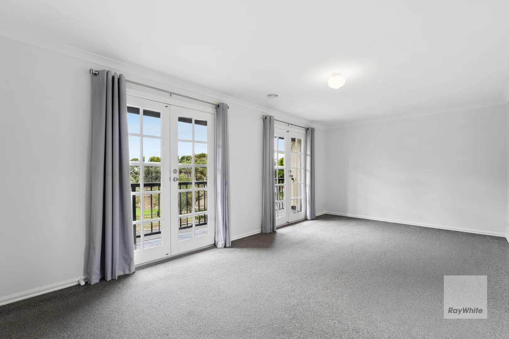 Additional image 7 of 3 Medeo Court, Sydenham VIC 3037