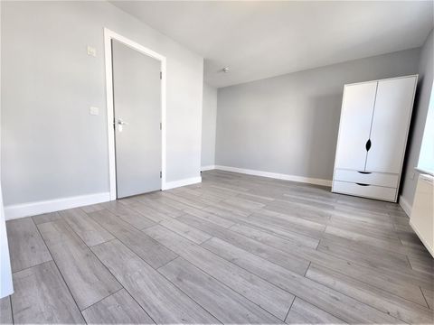 Lower Addiscombe Road, Croydon CR0, Property to rent