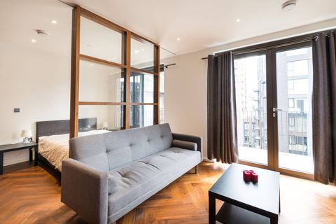 Embassy Gardens SW11, Nine Elms, London, Studio to rent