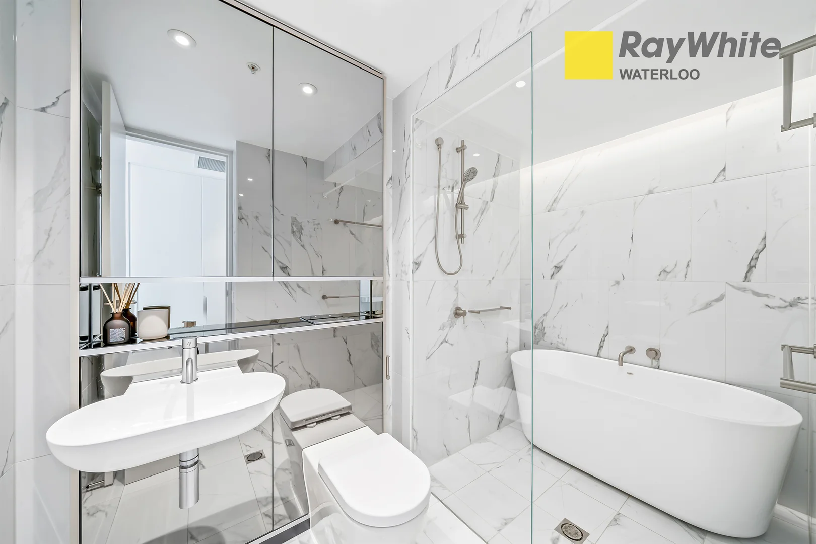 Additional image 12 of 1806/60 Bathurst Street, Sydney NSW 2000