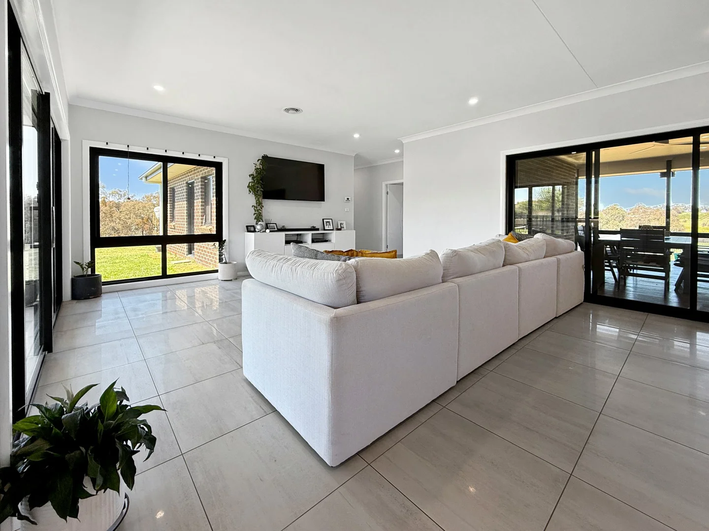 Additional image 8 of 120 Commons Road, Young NSW 2594