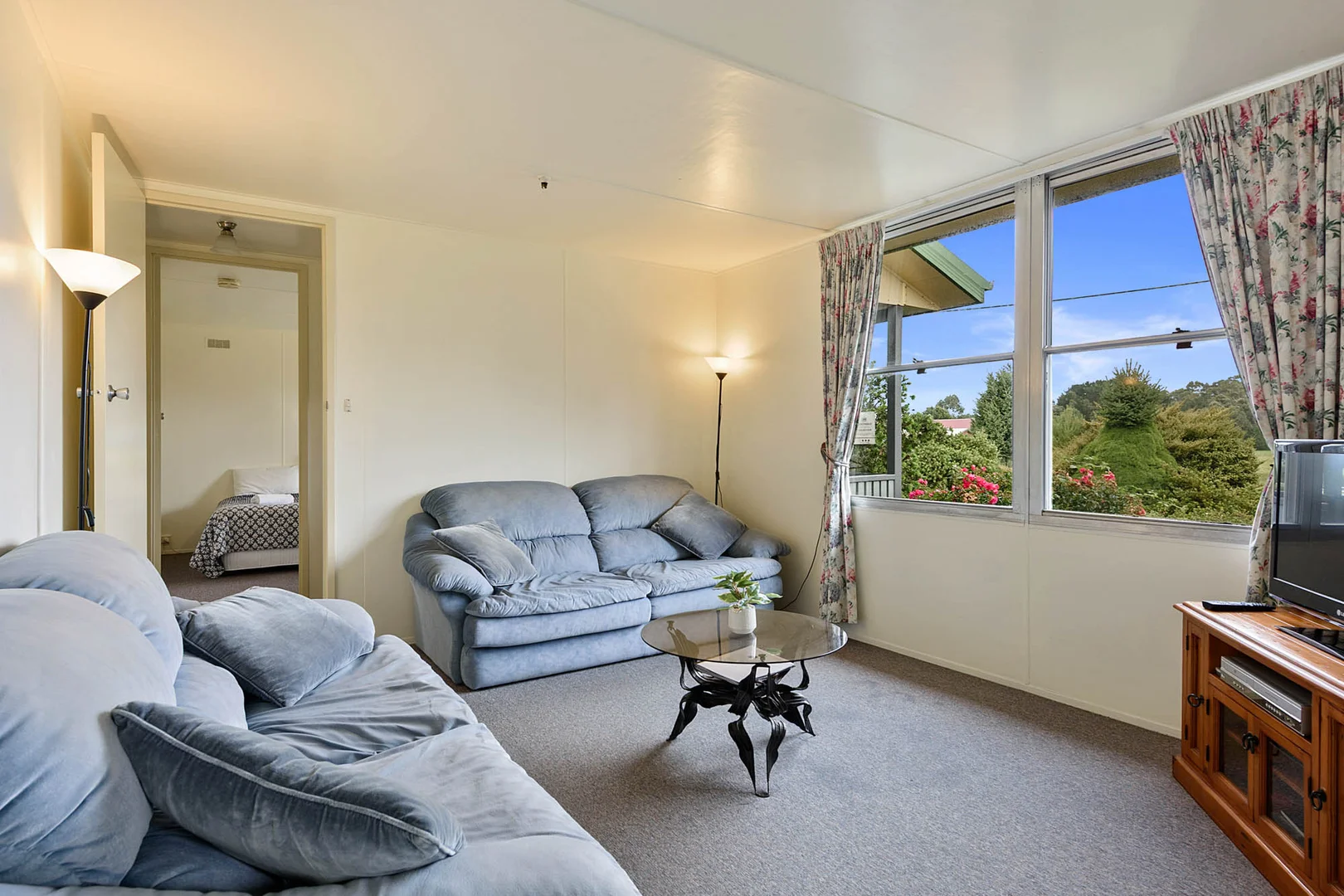 Additional image 4 of 9 - 11 Meredith Street, Strahan TAS 7468