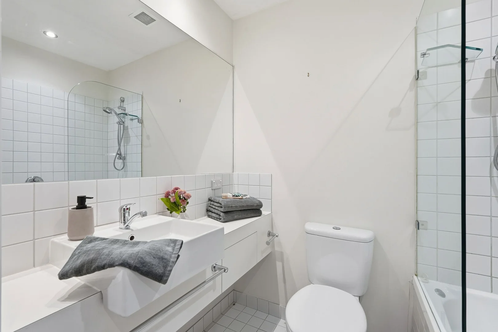 Additional image 19 of 282A Churchill Avenue, Sandy Bay TAS 7005