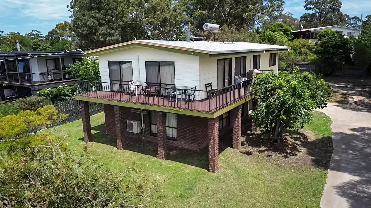 15 Brady Street, Mallacoota VIC 3892