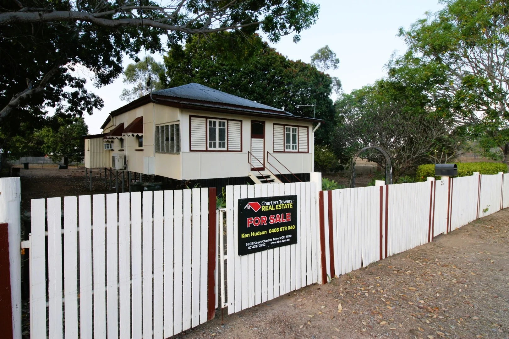 35 Melville Street, Charters Towers City QLD 4820