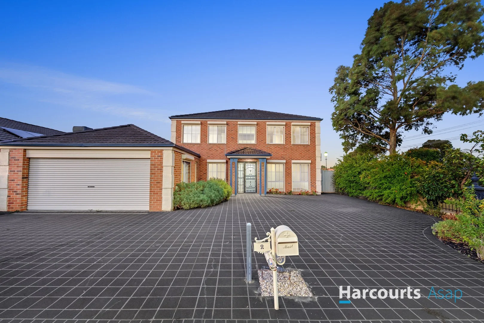 2 Ashbrook Way, Cranbourne West VIC 3977