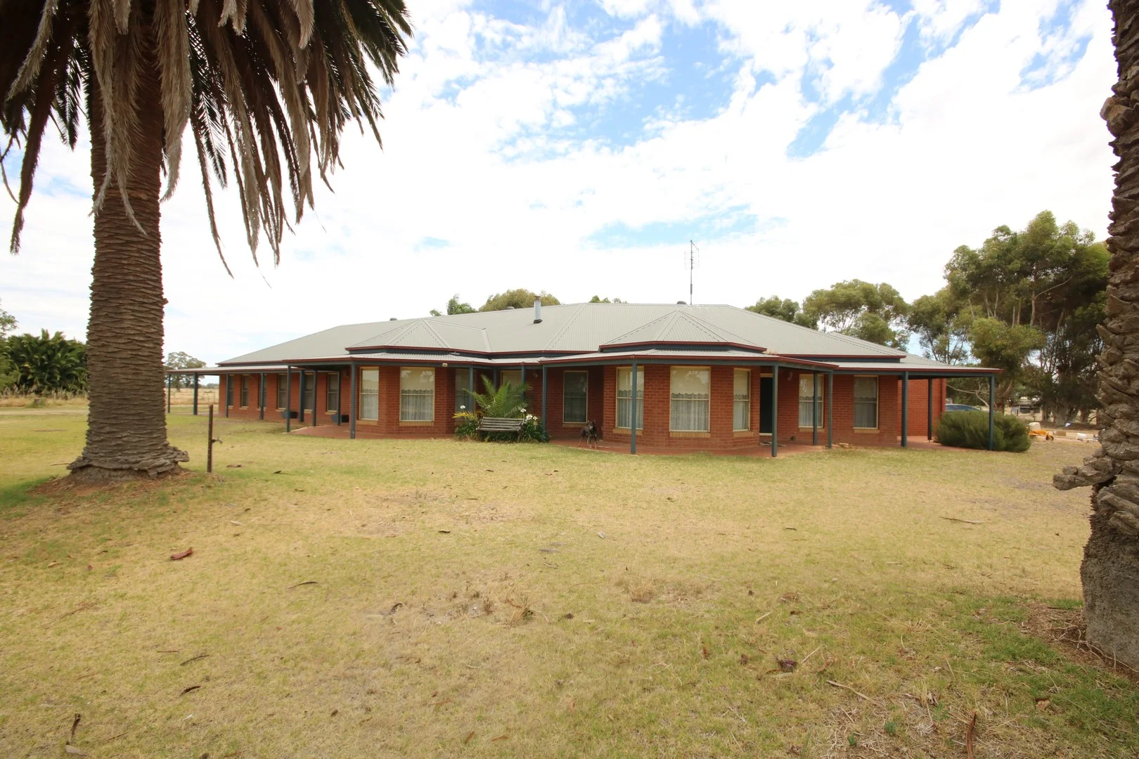 614 Nullabooma Road, Wakool NSW 2710