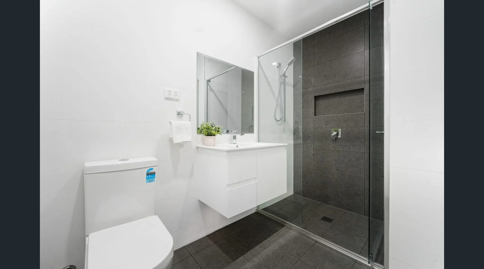 Additional image 12 of Girraween NSW 2145