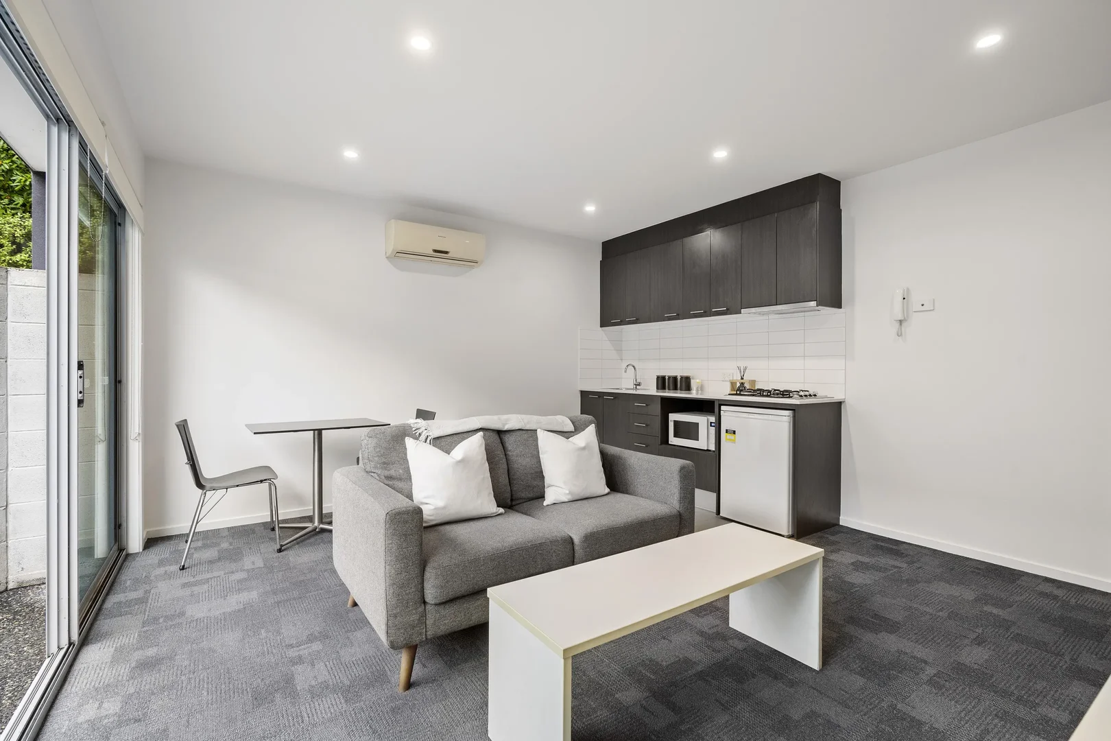 Additional image 3 of 2/224-226 Burwood Highway, Burwood VIC 3125