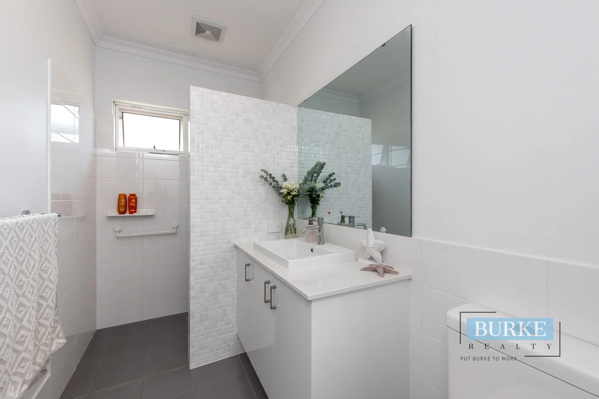 Additional image 17 of 39A Fenellia Crescent, Craigie WA 6025