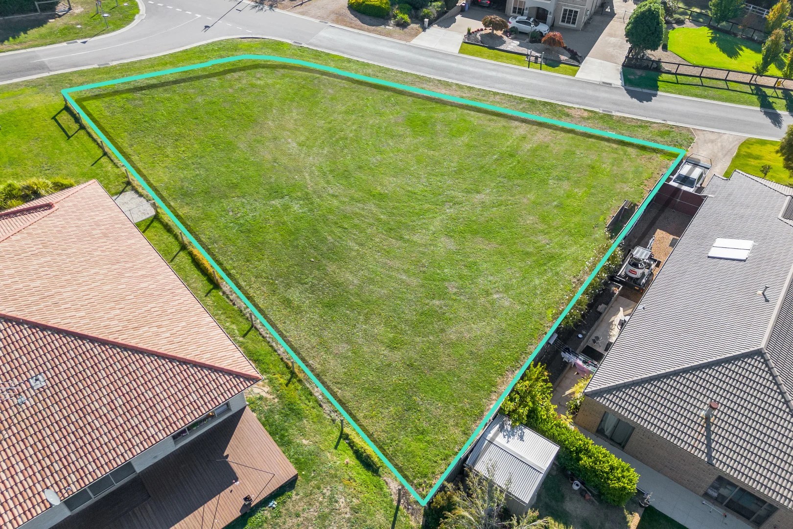 Additional image 3 of 1 Carmelo Court, Hidden Valley VIC 3756