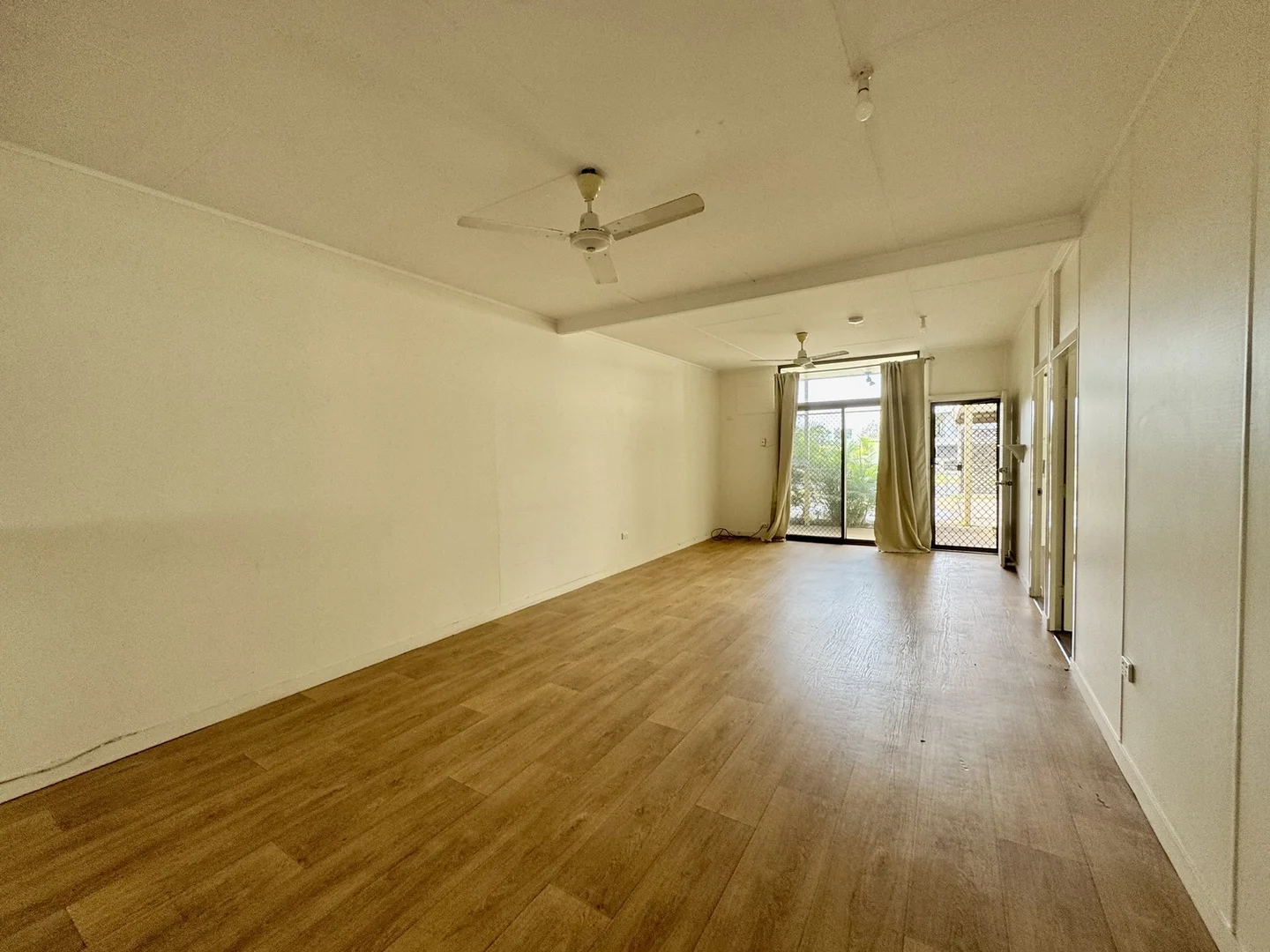 Additional image 11 of 89a and b MCCOOL Street, Moranbah QLD 4744