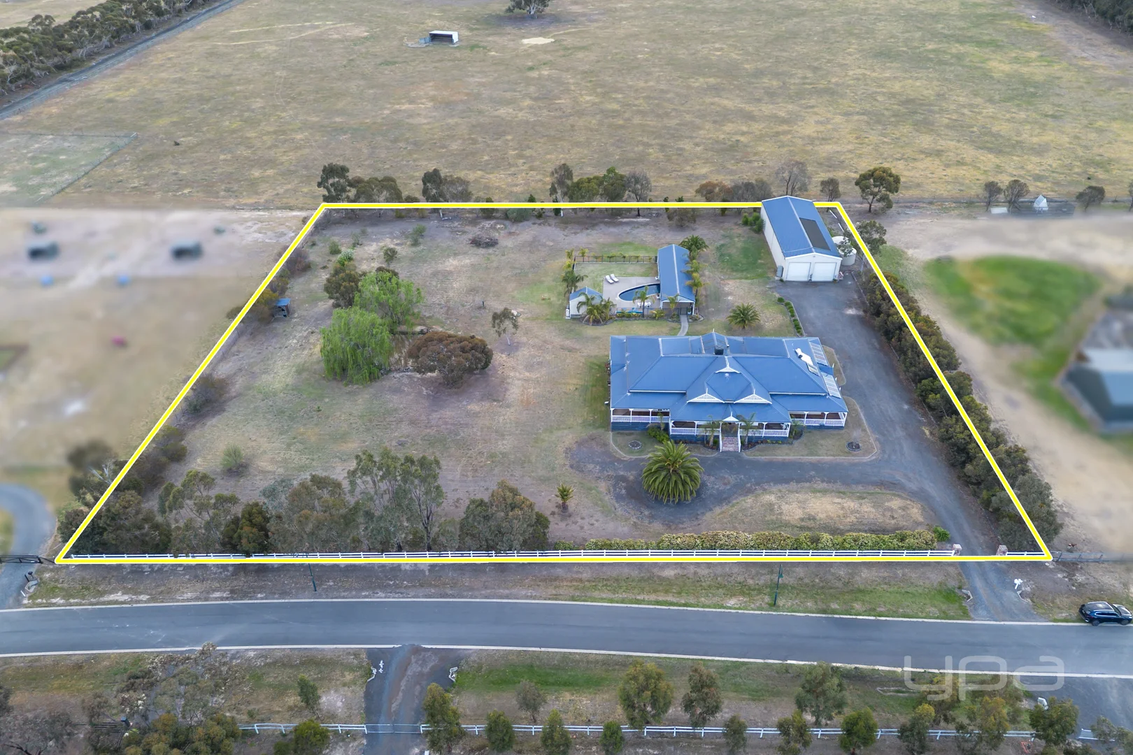 Additional image 38 of 23 Cornwall Park Court, Toolern Vale VIC 3337