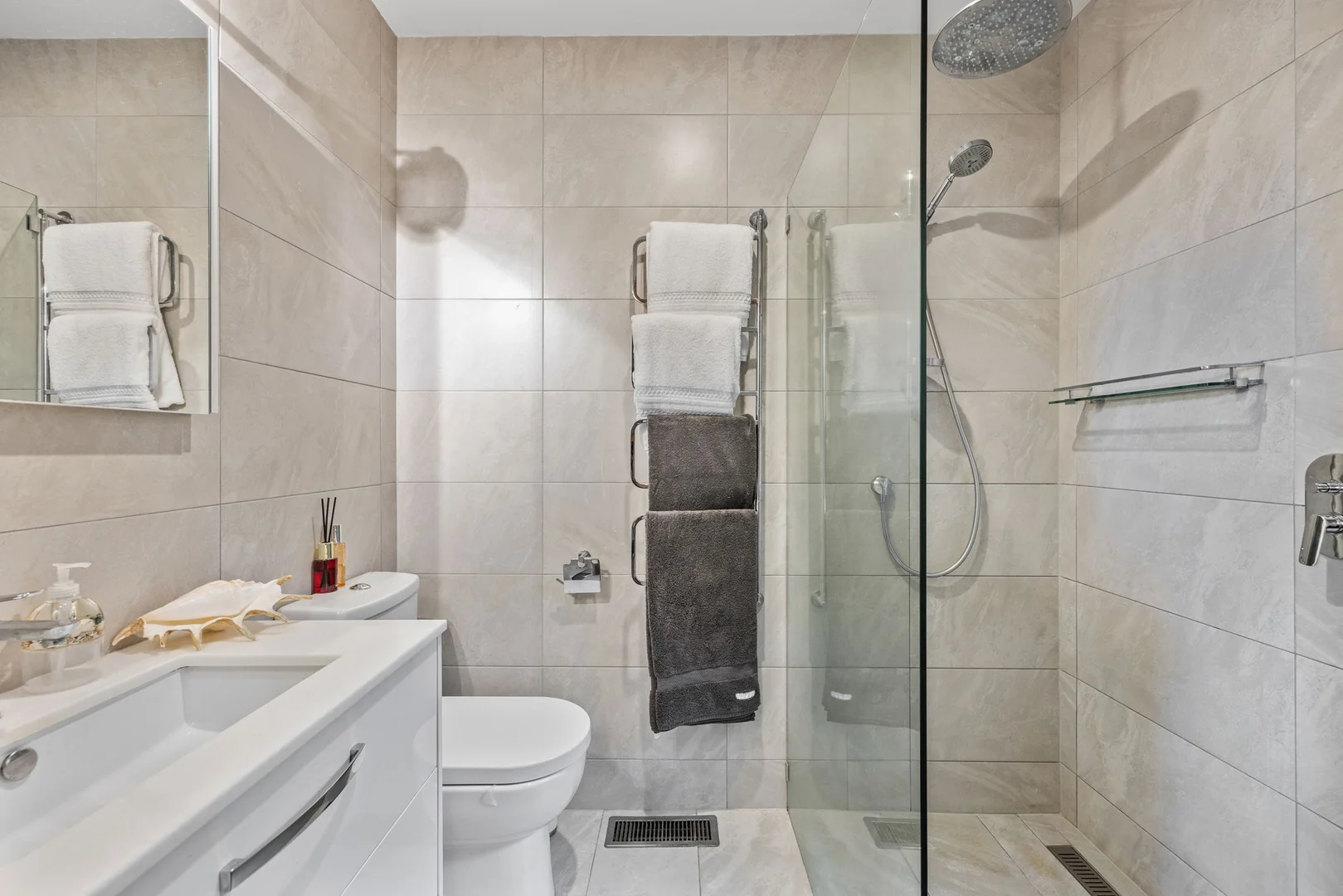 Additional image 10 of 6 Stuart Street, Greensborough VIC 3088