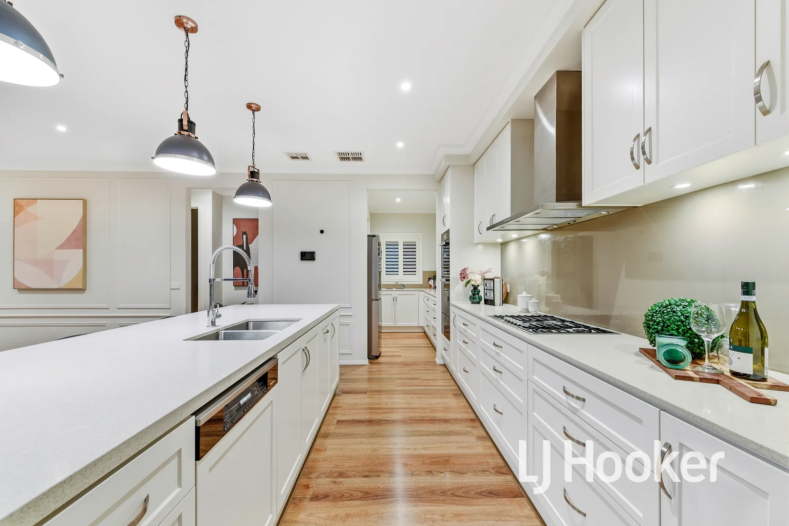 Additional image 8 of 32 Roger Close, Berwick VIC 3806