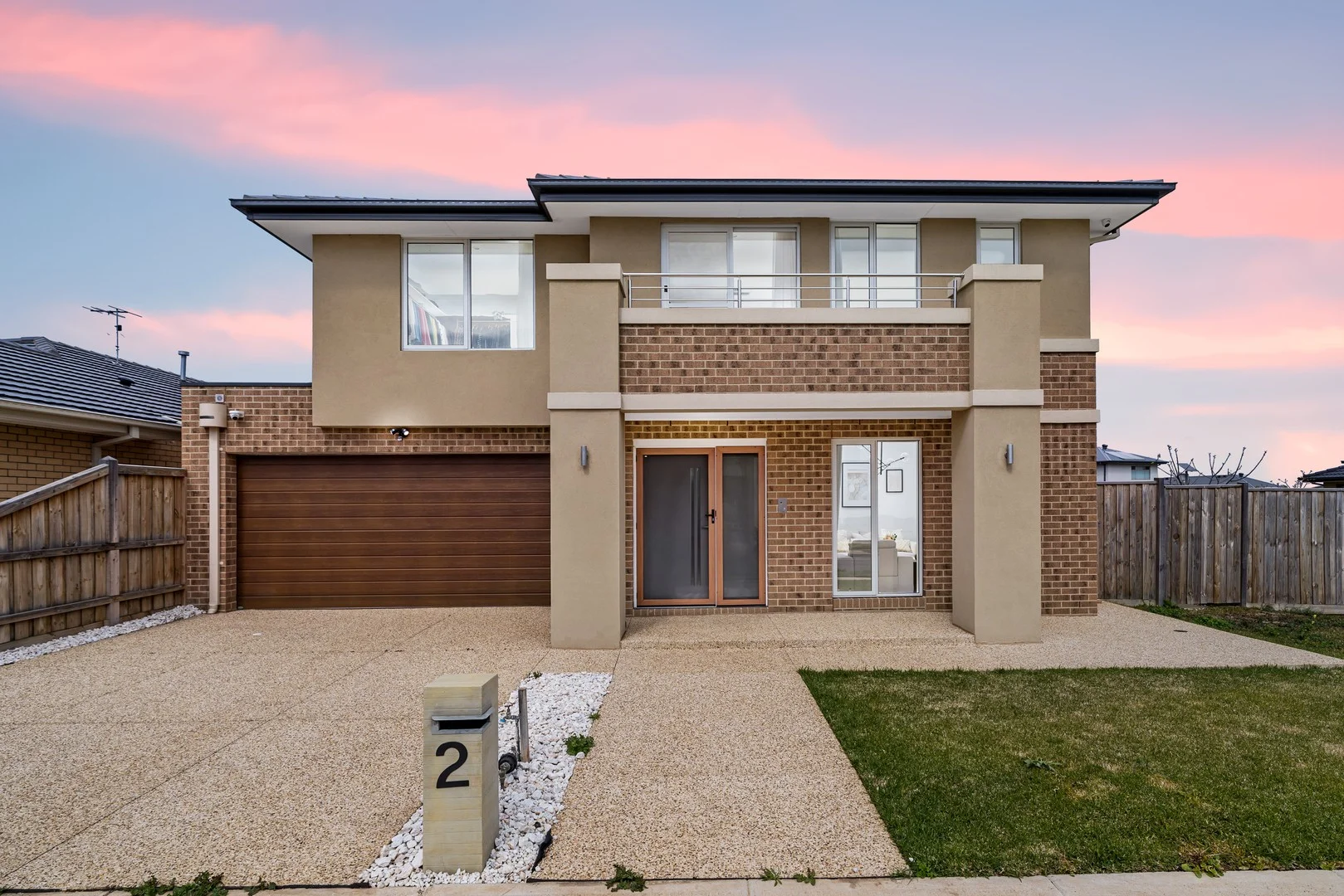 2 Milsom Avenue, Fraser Rise VIC 3336