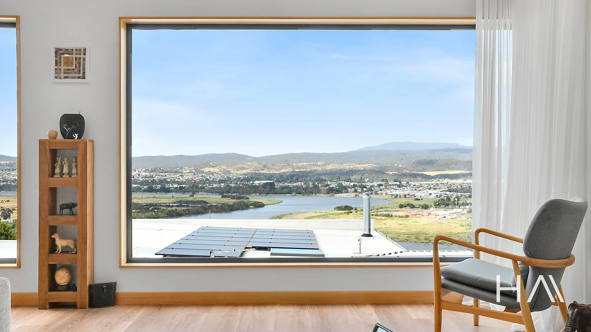 Additional image 4 of 1/55 Lachlan Parade, Trevallyn TAS 7250