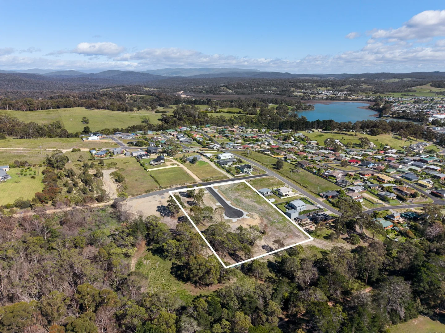 Additional image 20 of 1-10 Oceanvista Drive, St Helens TAS 7216