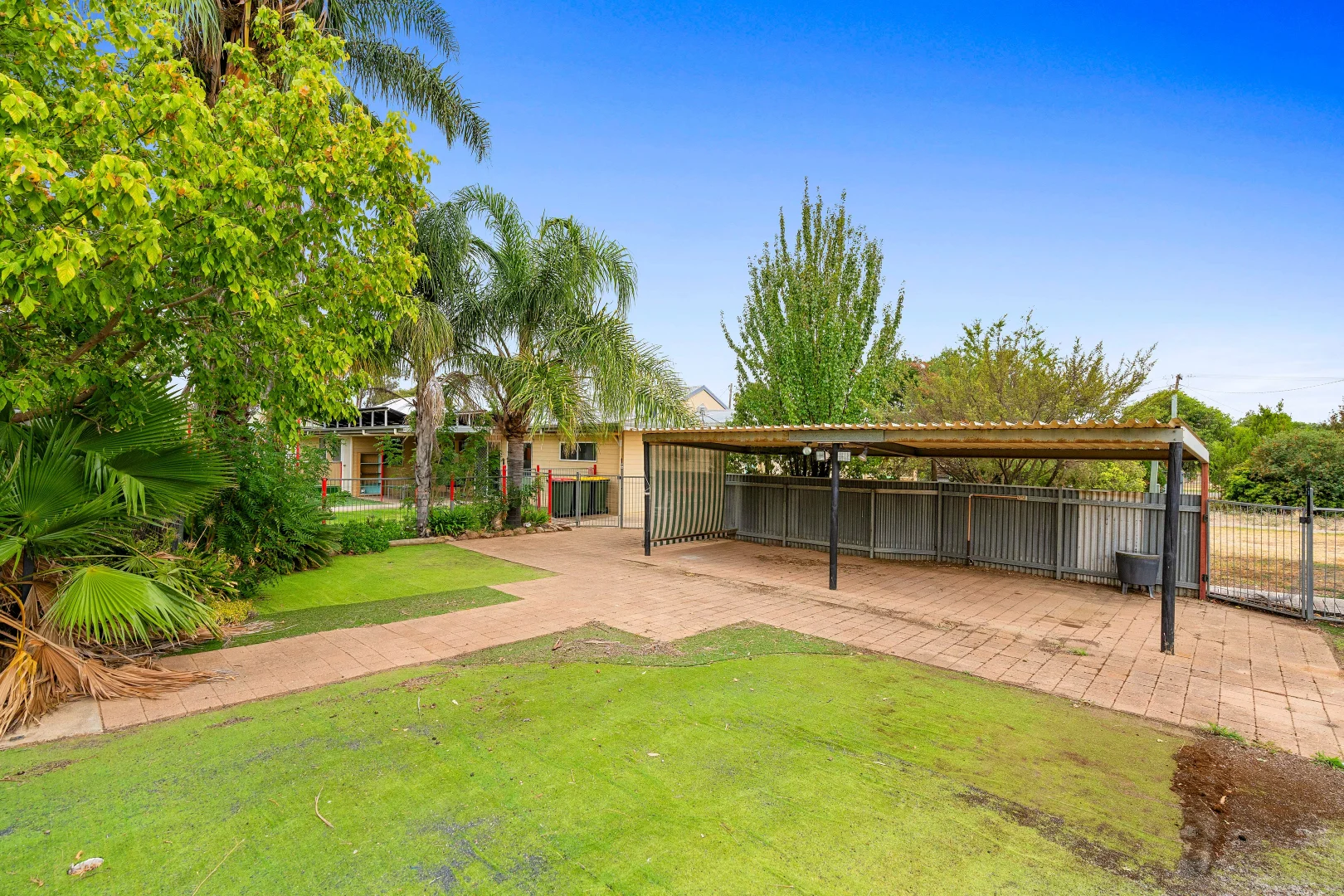 Additional image 3 of 32-34 Drummond Street, Lockhart NSW 2656